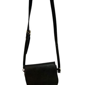 Urban Outfitters Vintage Black Crossbody from Cooperative- sweet heart lining ❤️